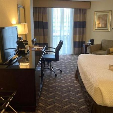 Radisson Hotel Austin - University Esterno foto